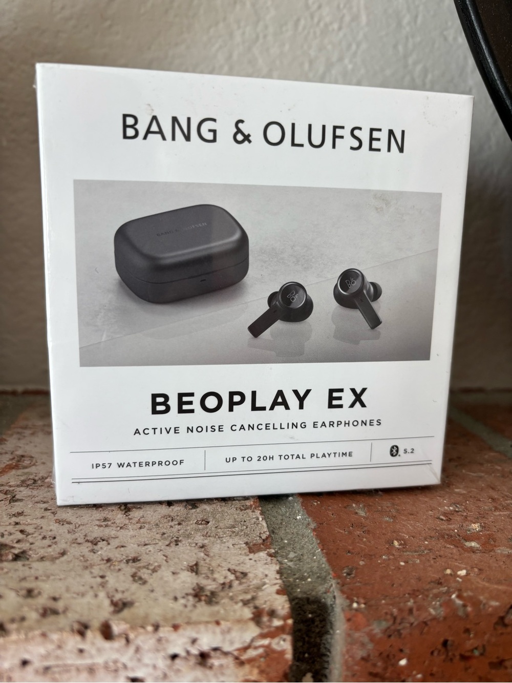 Bang & Olufsen Beoplay EX Earphones Black Nose Cancelling NEW Sealed
